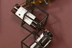 Decoração com Garrafas de Vinho