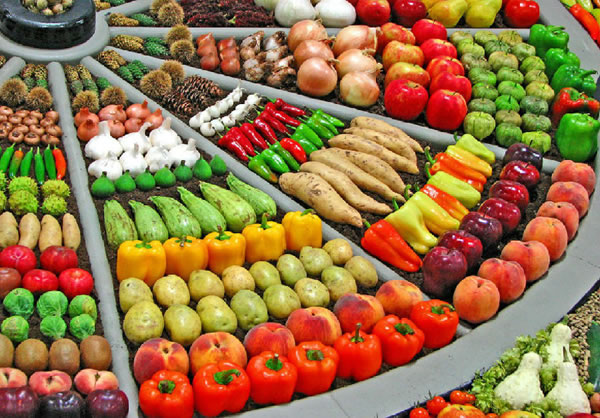 Dicas para eliminar os agrotóxicos das frutas e verduras que consumimos