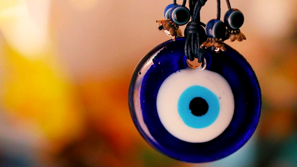 Qual o significado do olho grego - amuleto