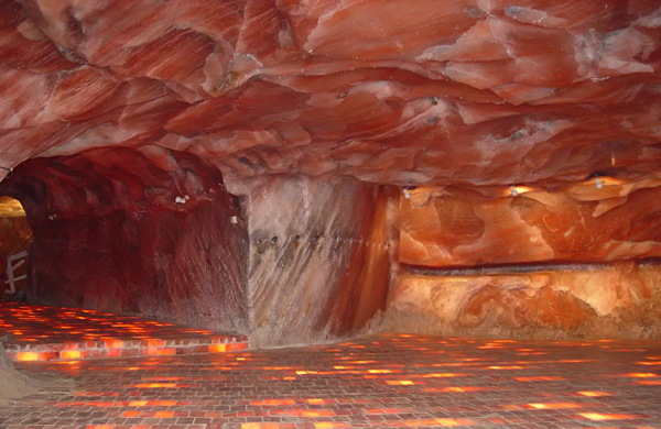 caverna de sal rosa